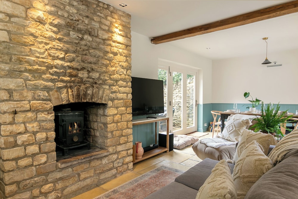 Beautiful 2BD Cottage in the Cotswolds