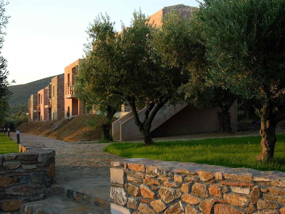 Liotrivi Historical Mansion & Boutique Hotel