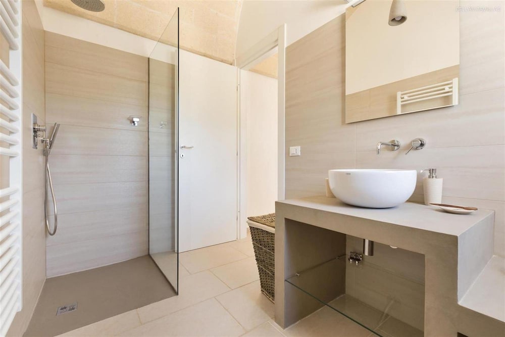 661 Villa con Piscina e Vista Panoramica a Ostuni view 4