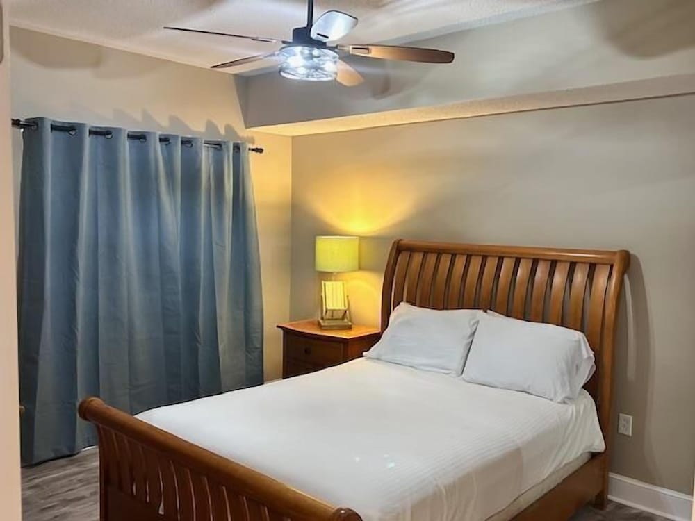 Majestic Beach Towers 2-1608