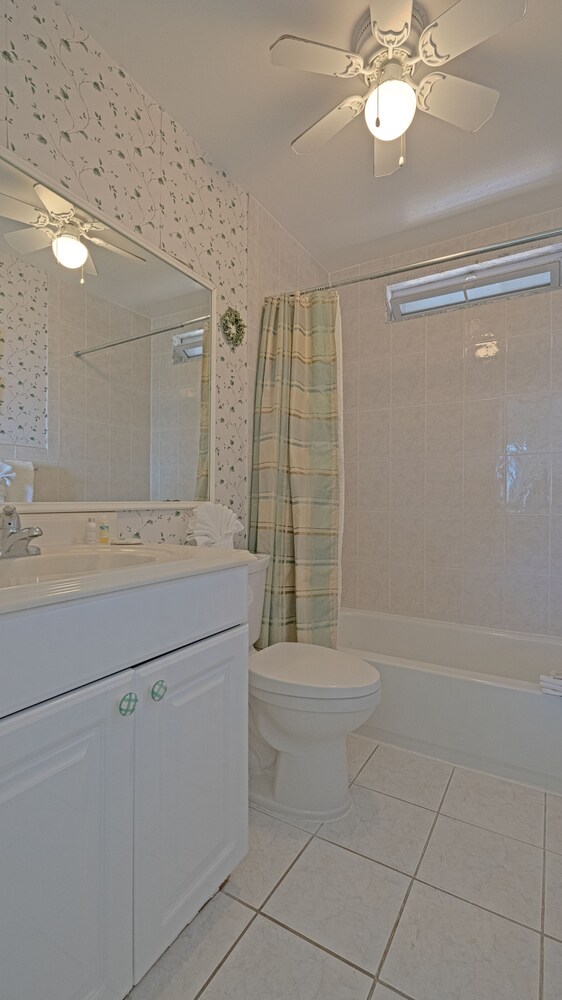 Beach Plum Resort