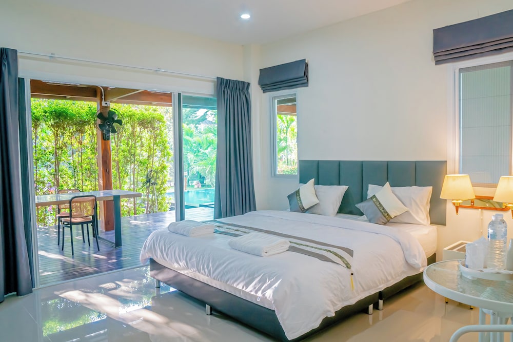 Farinda Resort & Pool Villa