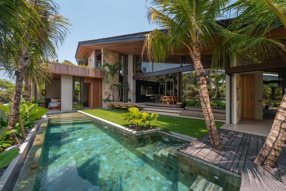 Ohlala : Luxury Tropical Escape in Pererenan - Image 4