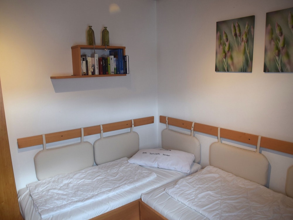 Peaceful Garden Apartment