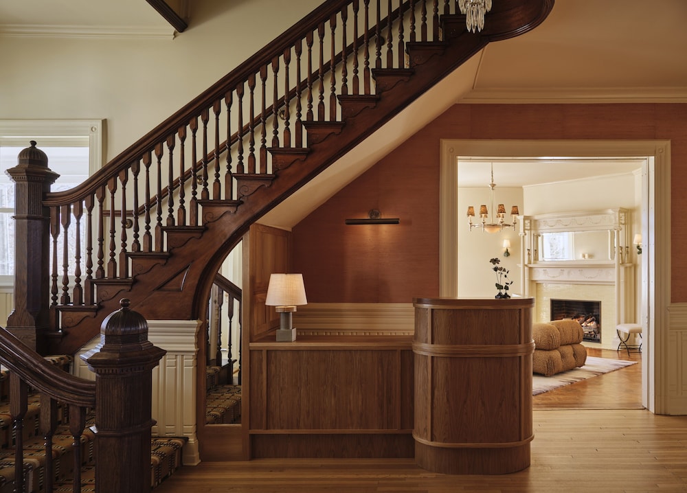Belden House & Mews