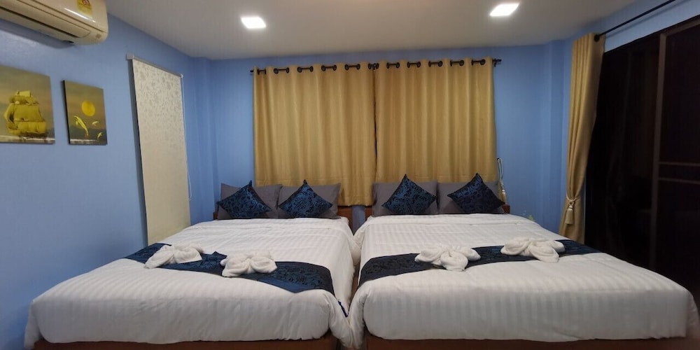 ChomTawan PhuphanDao Pool Villa