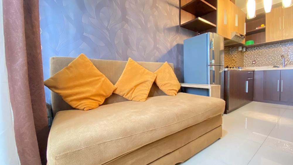 Spacious 1Br Apartment At The Edge Cimahi Bandung