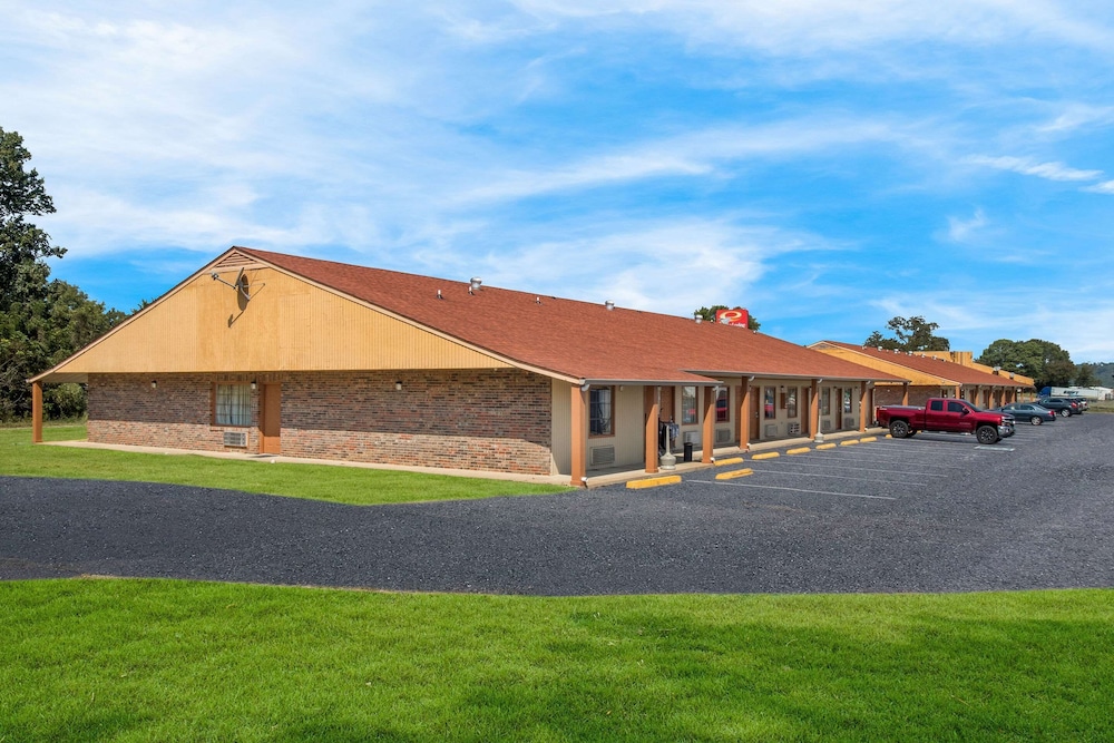 Econo Lodge Cornersville I-65