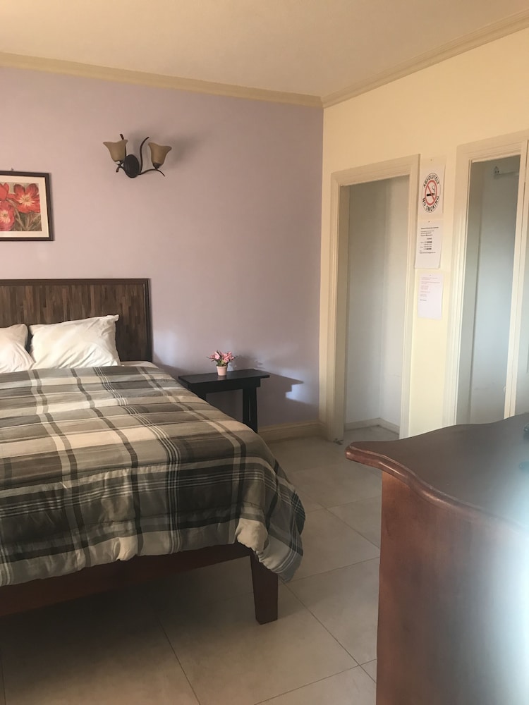 Kingston Paradise Place Rooms
