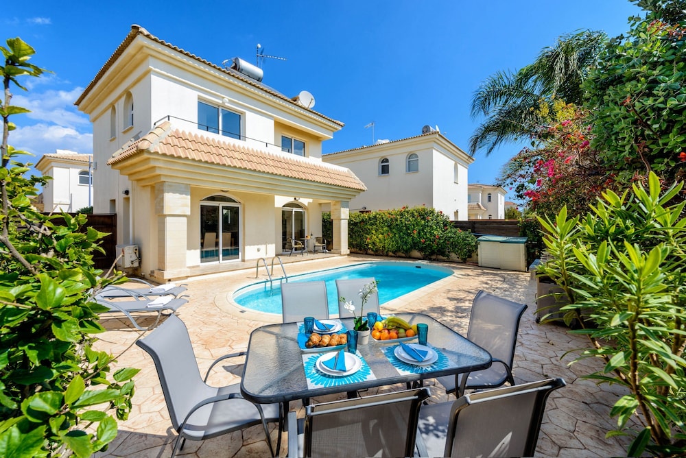 Villa Oscar in Protaras