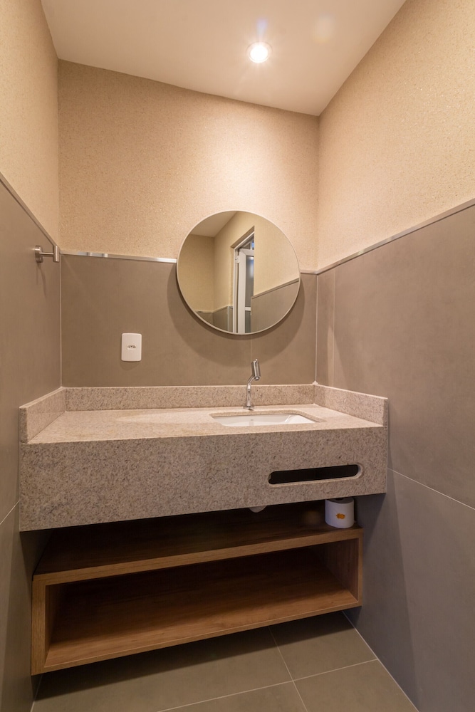 Sea View and Balcony With Bathtub Q12