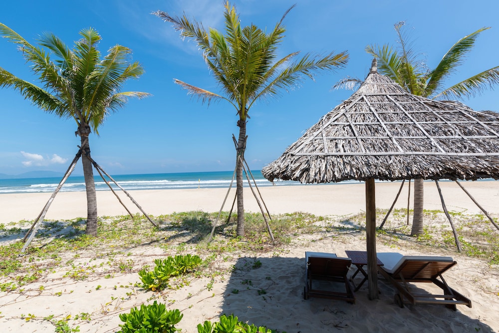 Ocean Villas Beach Resort