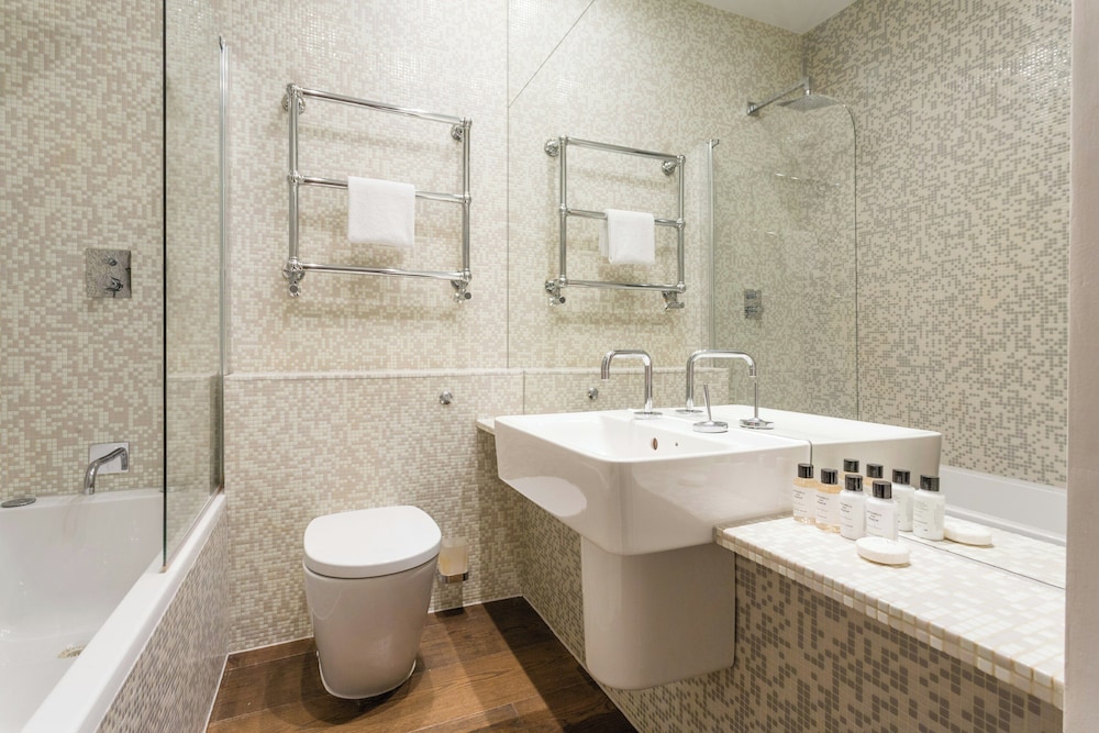 Rutland Mews South by Onefinestay