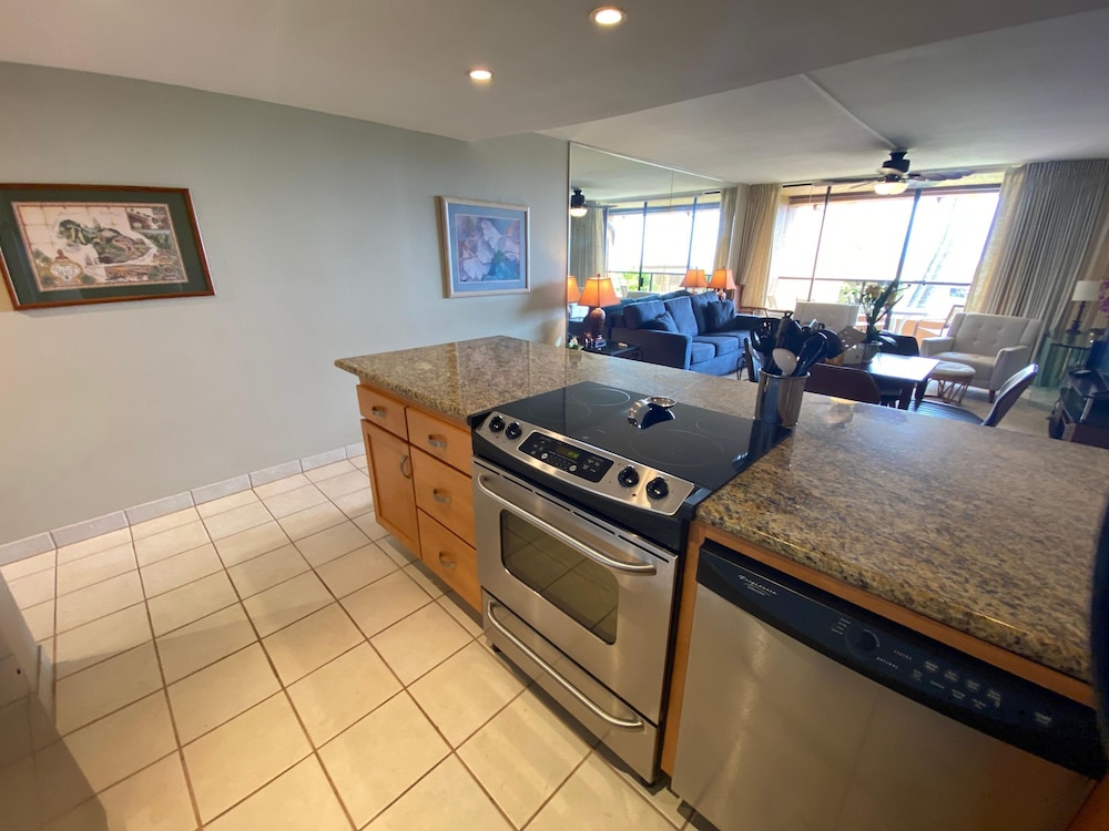 Kahana Villa F405 in Lahaina