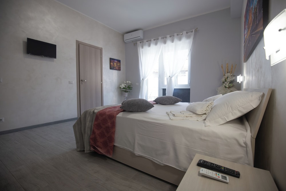 ROOMS MONTEVERDE 2