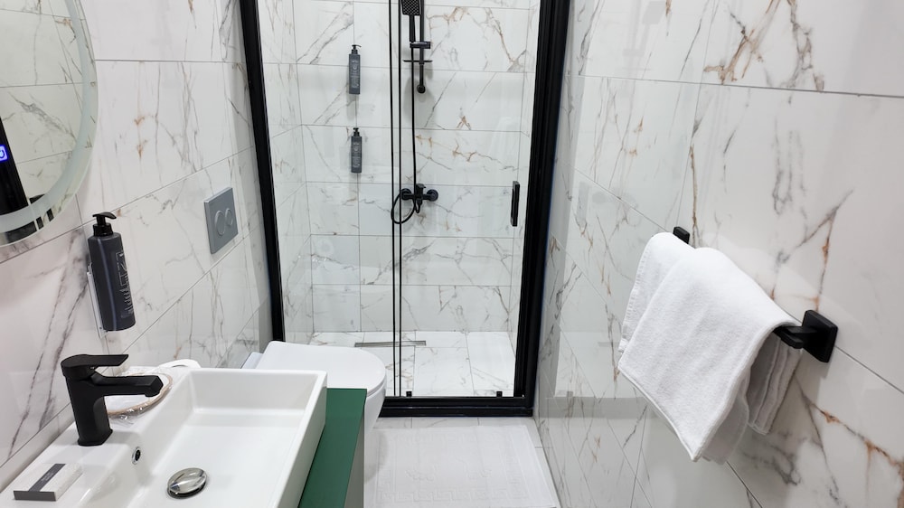 Faraza Rooms