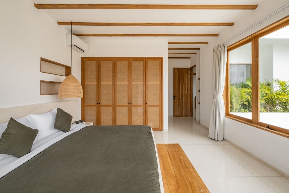 Mr Mrs W Bingin by Alfred in Bali - Brand NEW 3BR Tropical Villa Near Bingin Beach
