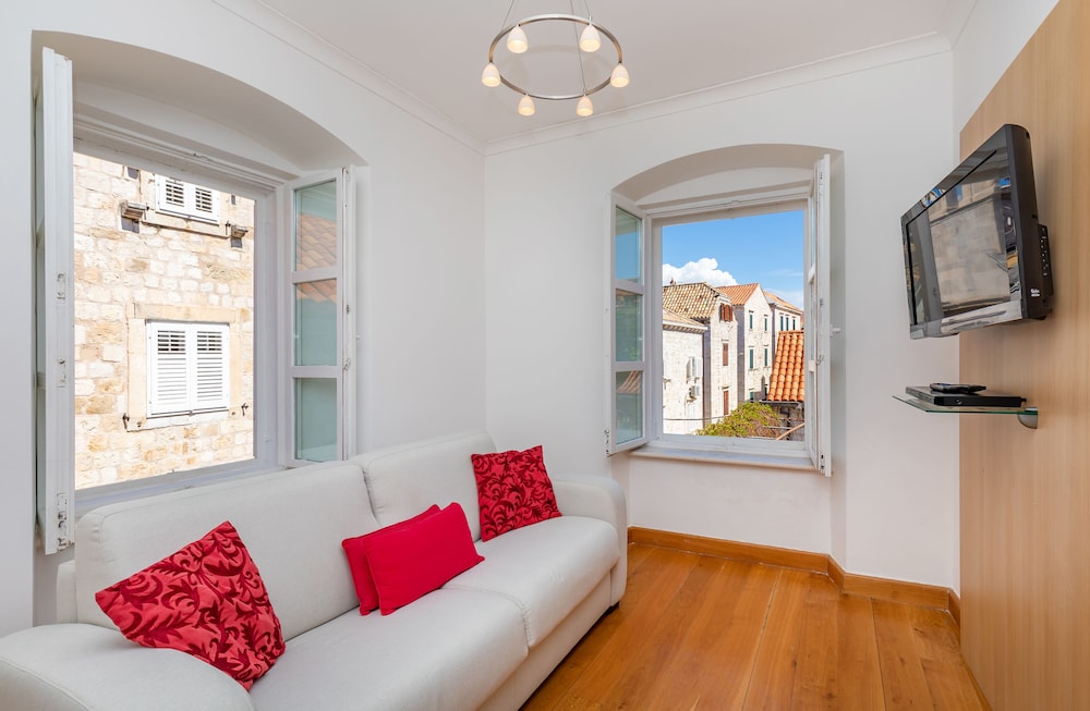Apartments Feri