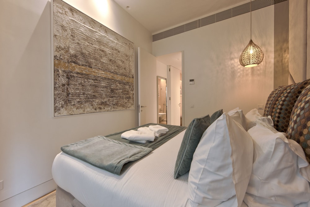 Downtown Prime by Homing