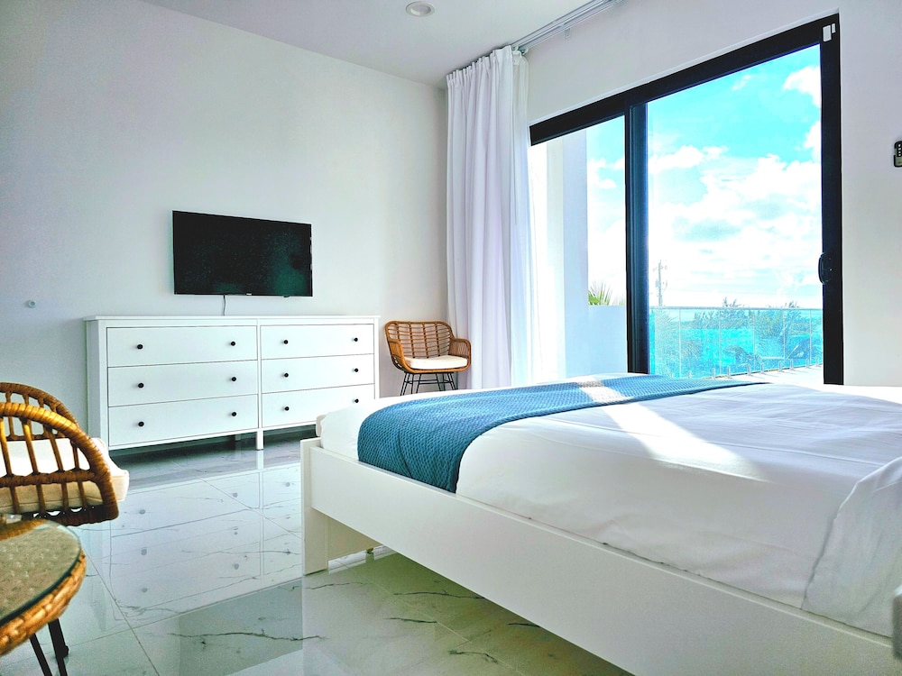 Sun Lux Villas