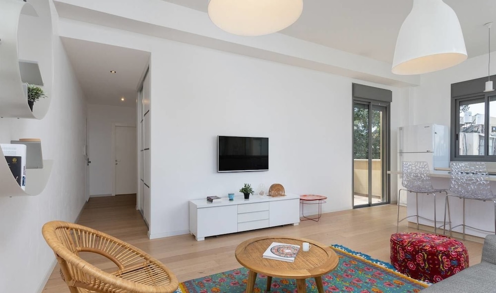Adorable 2BR near Shenkin by HolyGuest view 4