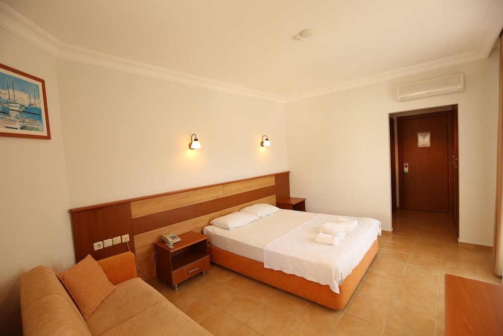 Mavruka Hotel - Image 42