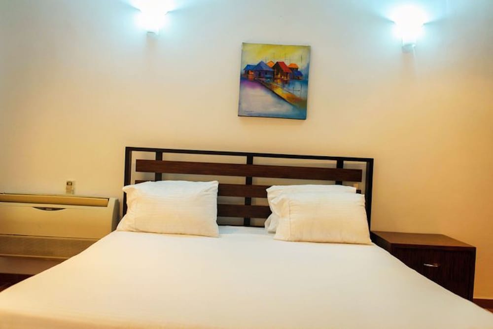Gemini Place Apartments Oniru