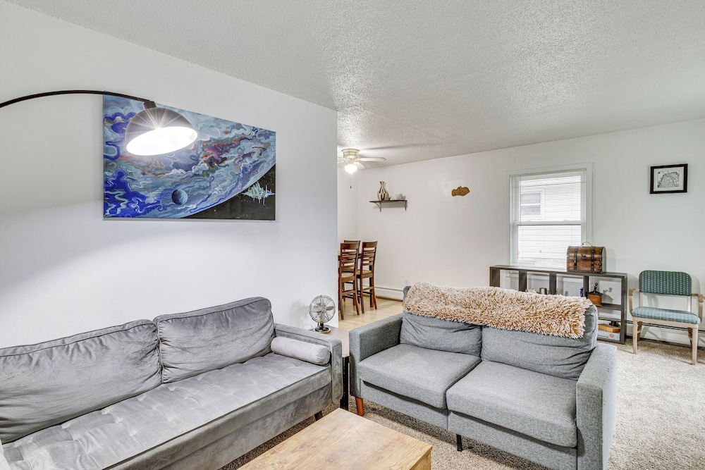 1 Mi to Downtown Bismarck! Residential Duplex
