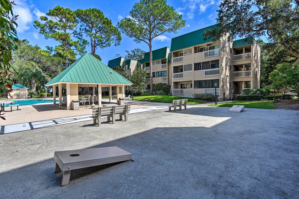 Beach & Pool Access: Tranquil Hilton Head Getaway