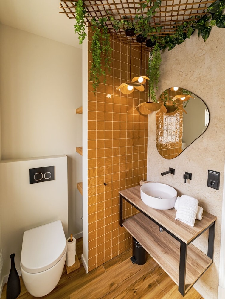 19 Tile Ceramic Concept - by Unlock Hotels