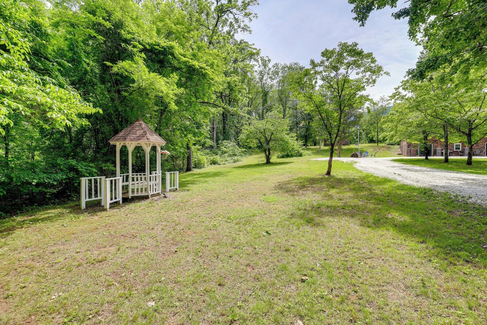 Creekside Retreat w/ Mtn Views in Lambsburg!