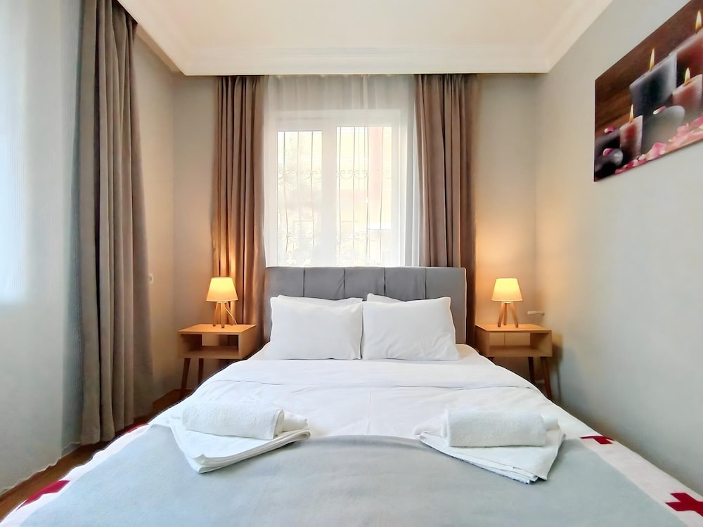 Cozy Flat Near Shopping Malls in Kepez Antalya