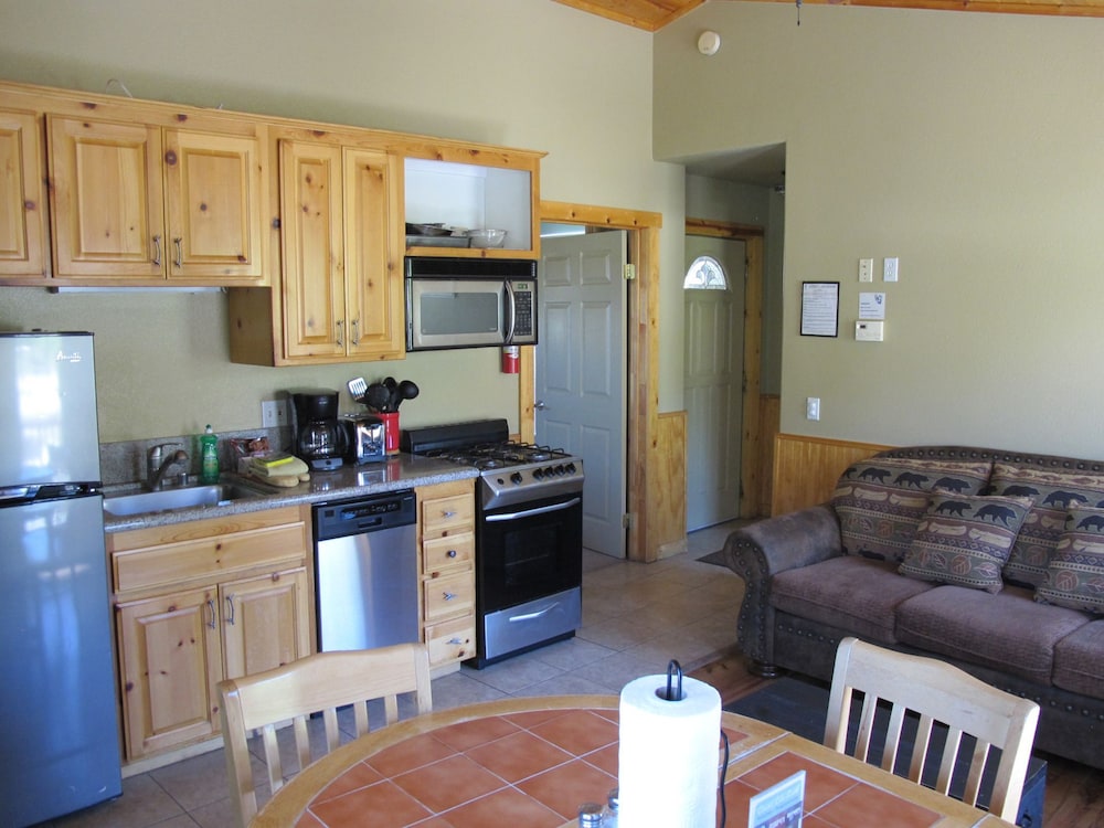 Convict Lake Resort