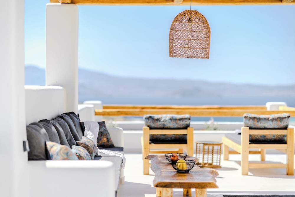 La Grande Vue Private Villas