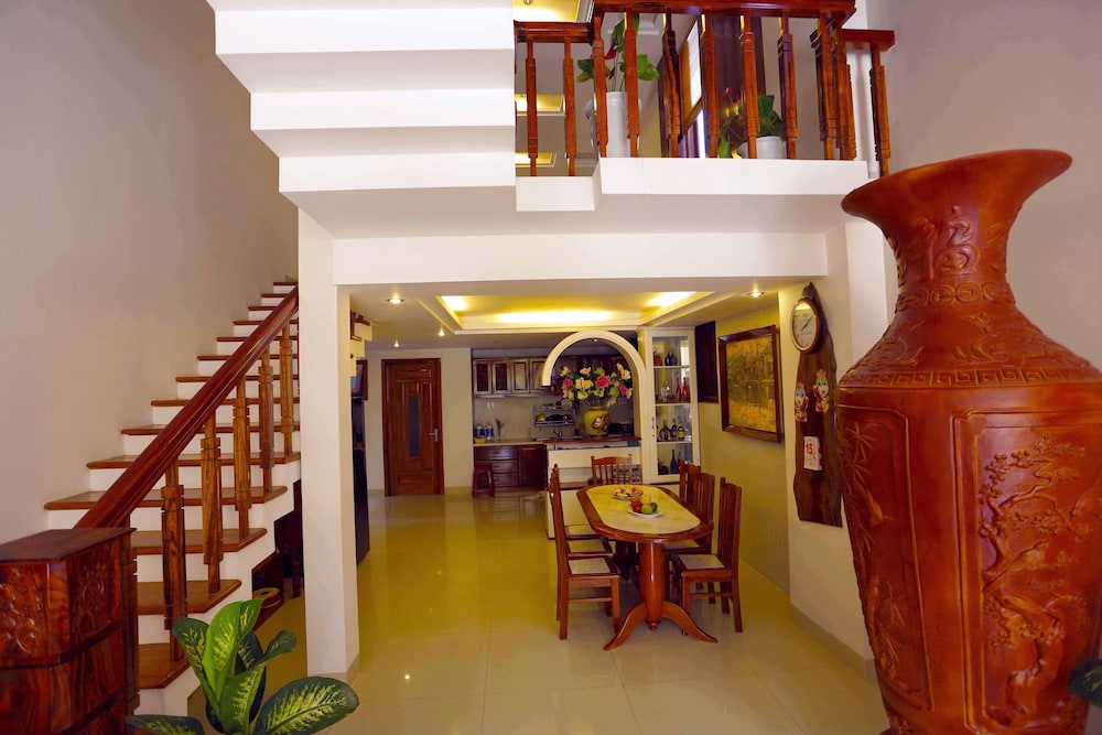 Hoang Thu Homestay