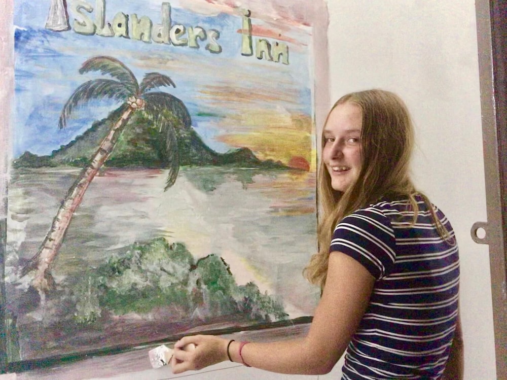 B&L Islanders Inn - Hostel photo 8