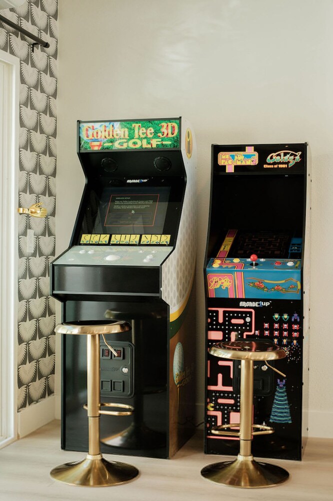 Palm Springs Vacations - Mod Maya Hotel in Palm Springs - Property Image 235