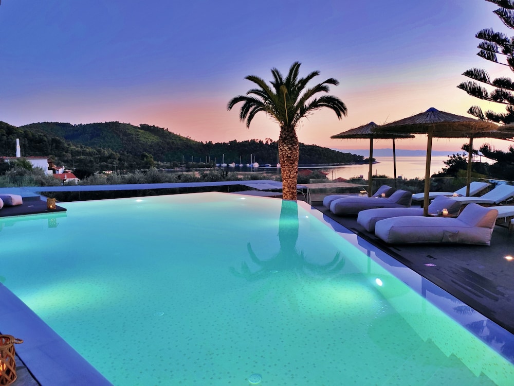 Hotel Panormos Beach Hotel Skopelos - Image 1