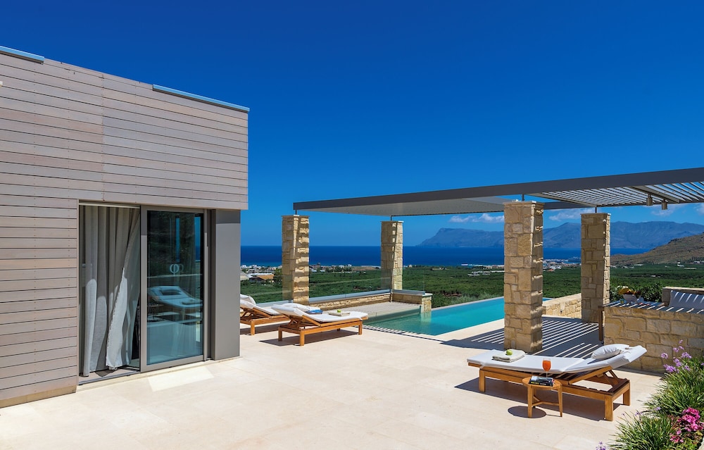 Youphoria Villas