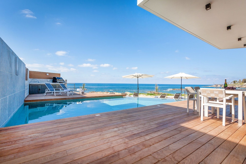 Villa Lara