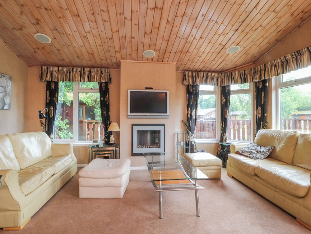 Borwick Heights 6