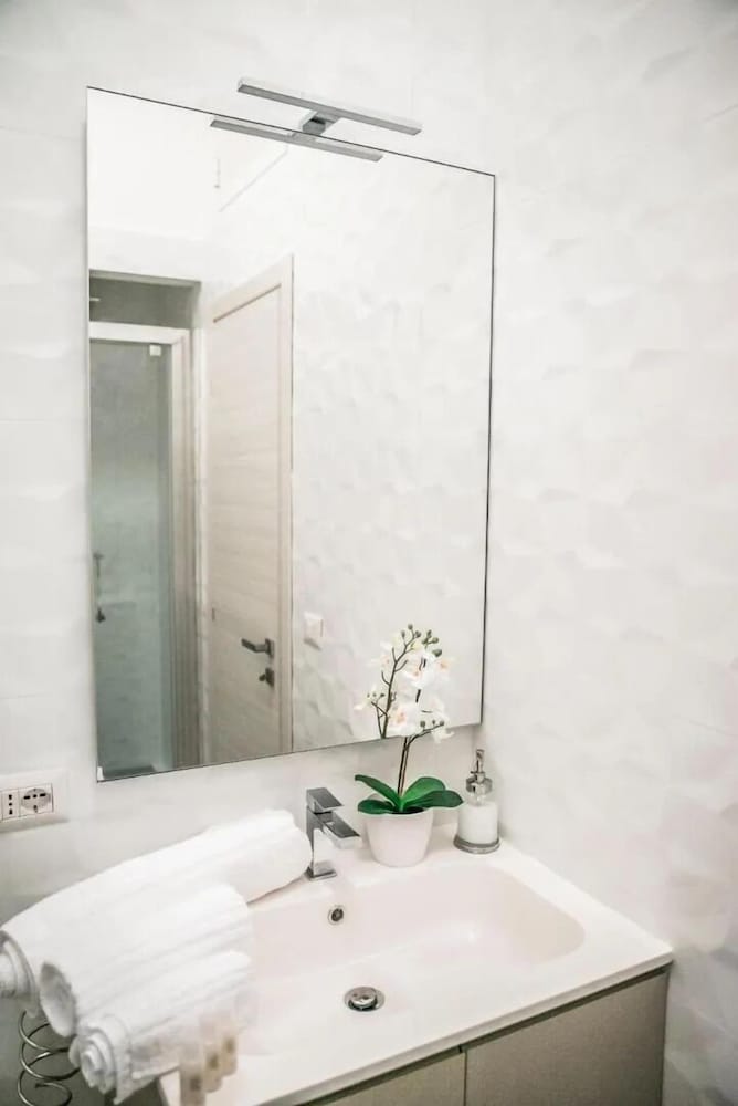 Central Luxury Apartment