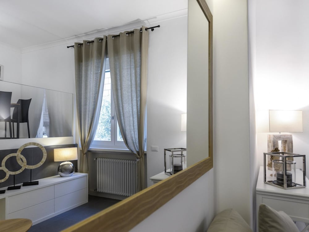 Popolo Apartment