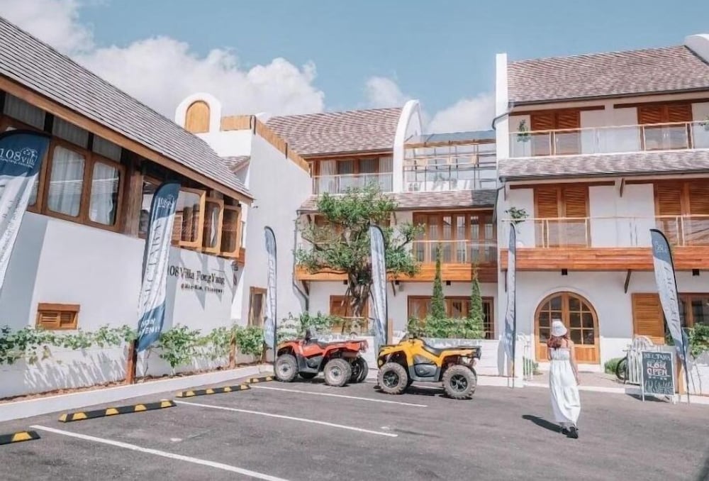 108 villa pongyang chiang mai
