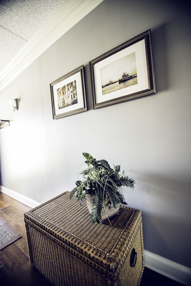 Water Street Retreats