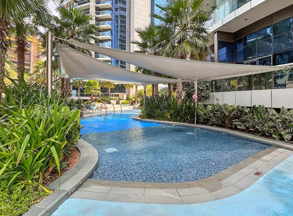 Damac Paramount Towers - Business Bay