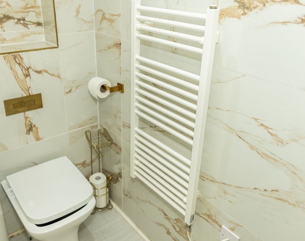 2ndhomestays-digbeth-birmingham - Central Location