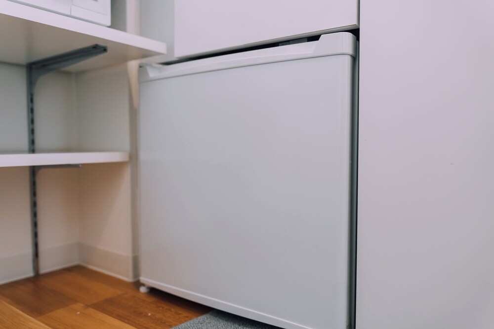 Minimalist Loft 1003