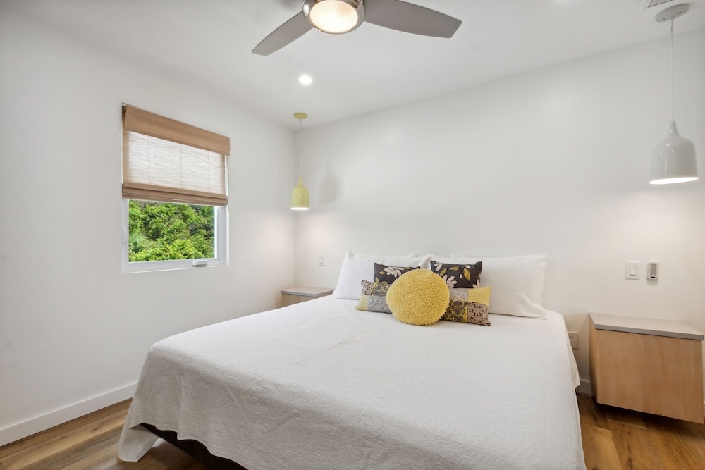 161 S Fletcher 5 Bedroom Home