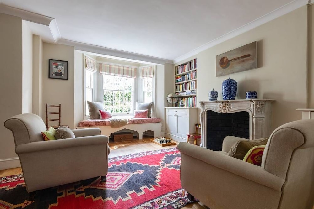 Bark Place III by Onefinestay